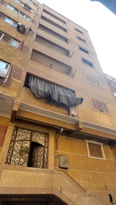 عمارة سكنية للبيع في شبرا الخيمة