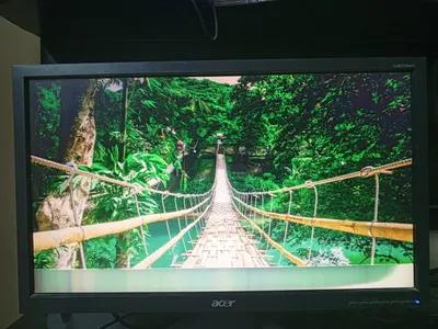 شاشة كمبيوتر Acer 20 بوصة شغالة وفيها خط تحت – للكاميرات أو الاستخدام في عين شمس, القاهرة - 500 EGP