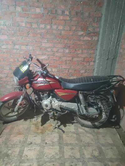 باجاج بوكسر بي ام 150 2013