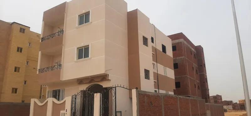 فرصه ممتازه منزل للبيع في العاشر من رمضان الحي ال28