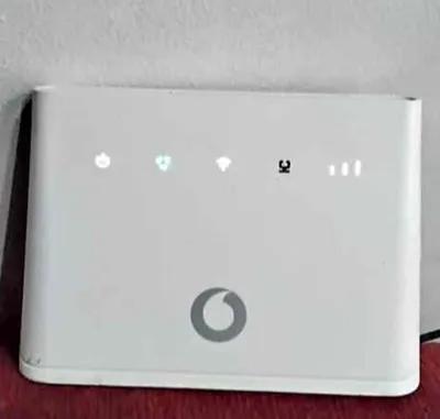 راوتر هوائي فودافون للبيع حاله الجديد في مدينة 15 مايو, القاهرة - 650 EGP