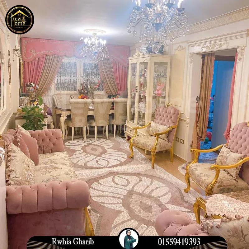 شقة للبيع 100م محرم بك - شارع الاسكندرانى