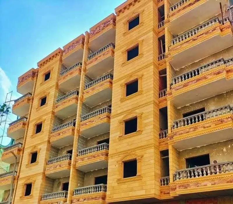 فرصه مش هتكرر شقه واجهه 135م بمقدم 35٪وقسط علي 3سنين