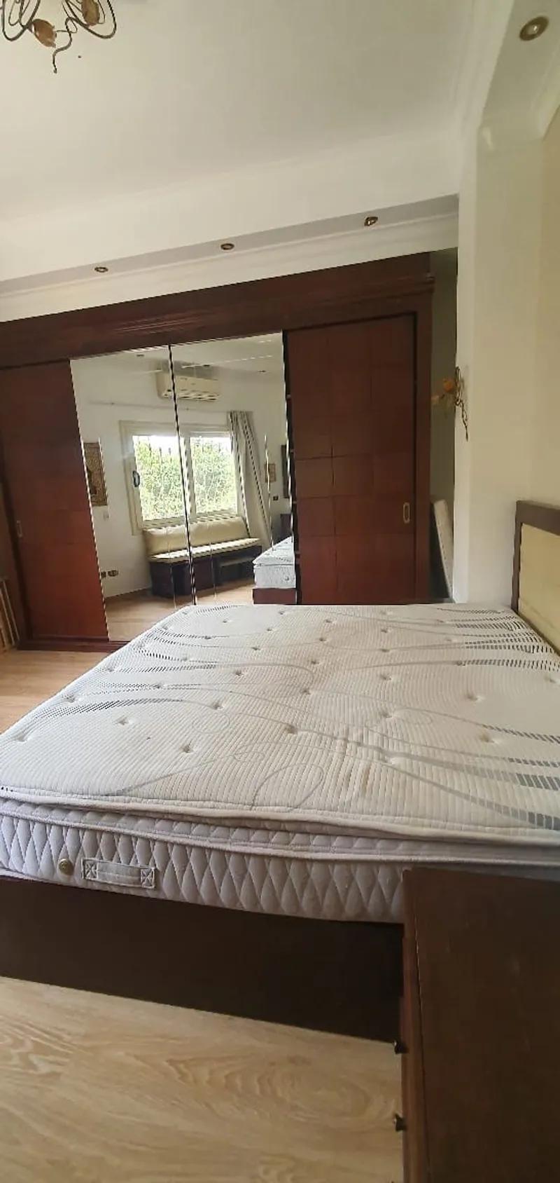 شقه مفروشه للايجار في كمبوند بيفرلي هيلز