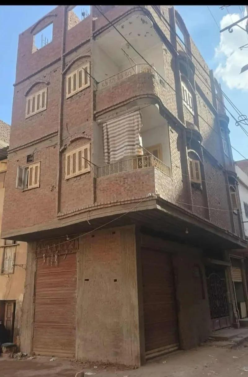 منزل للبيع بالمحله الكبرى