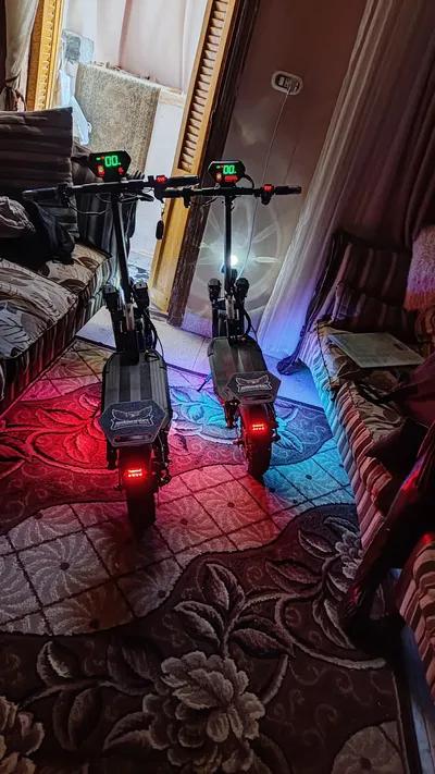 دراجات نارية سكوتر كهربائي 2025