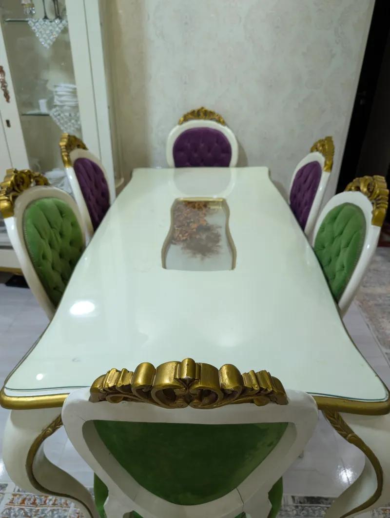 ترابيزة سفرة و٦ كراسى