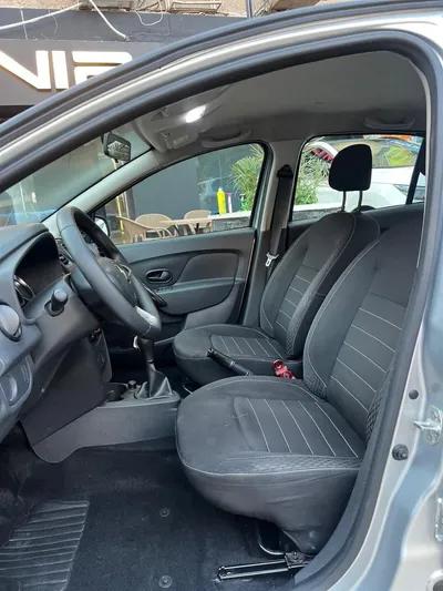 رينو لوجان 2021