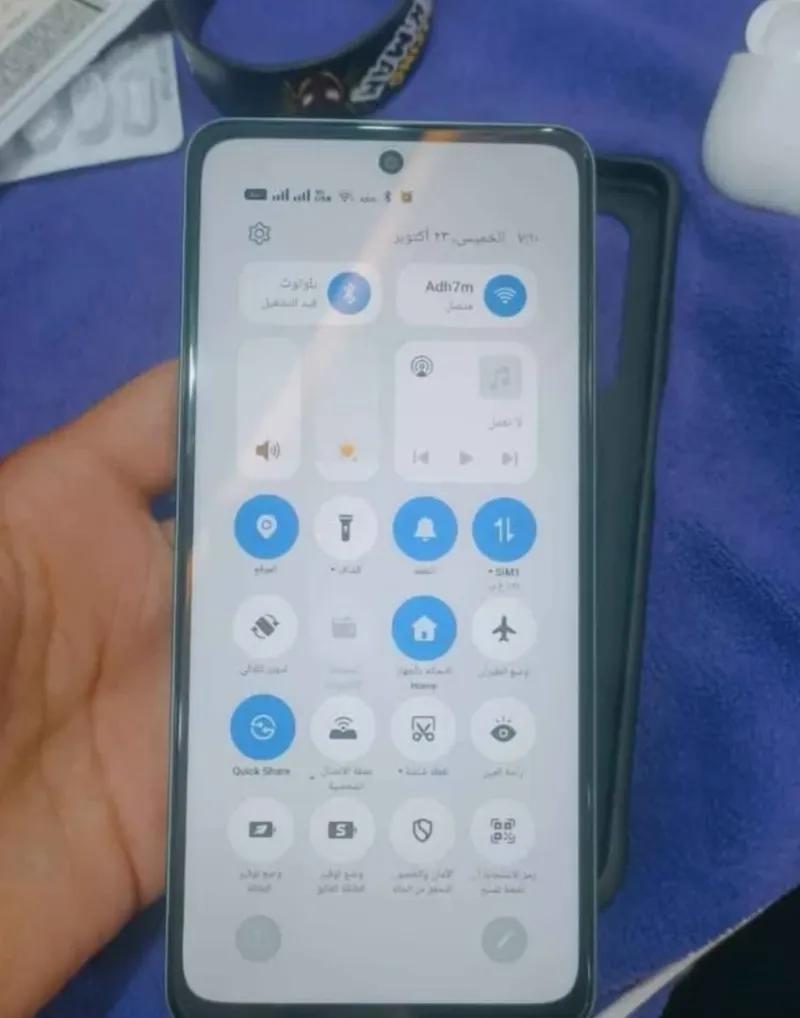 معايا تلفون oppo A5 رم 8 مساحه 256 هبيعو 6000 كسر زيرو