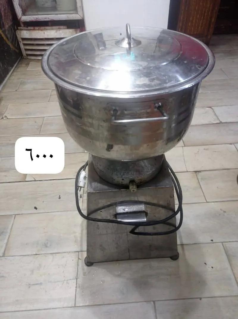 معدات للبيع