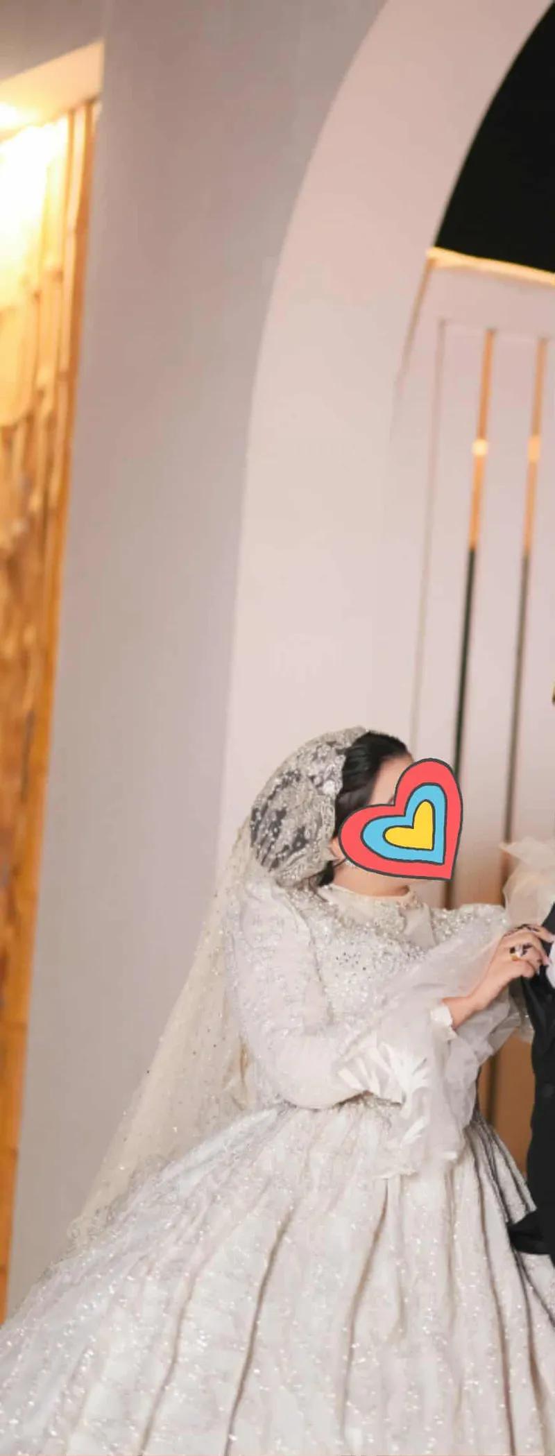 فستان زفاف ملكي