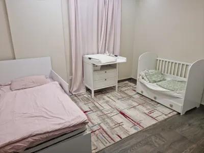 أثاث مستعمل نظيف جدا للبيع استعمال عائلة خليجية في 6 أكتوبر, الجيزة - 550 EGP