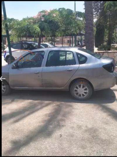 رينو سيمبول 2011