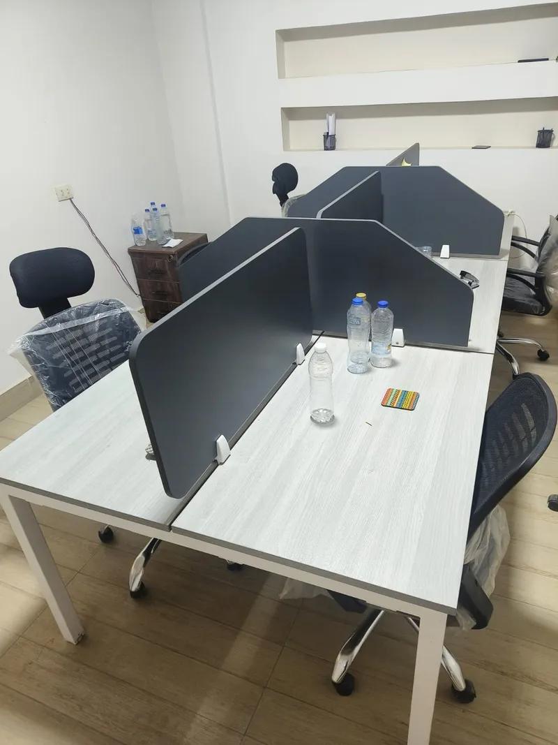 كراسي مكتب بهيد ريست