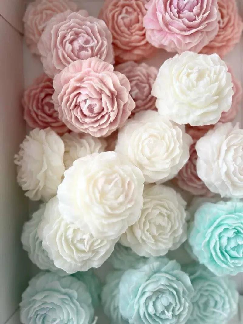 شمع علي شكل ورده تصلح ديكور يوم عيد الحب أو توزيعات للافراح