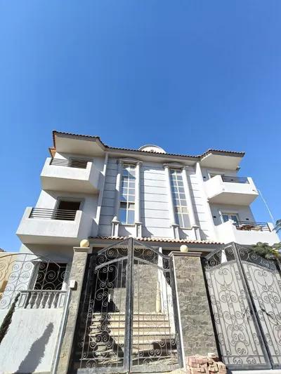 اي فيلا للبيع في مناطق أخرى