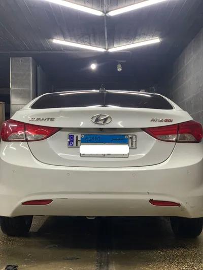 هيونداي افانتي 2011