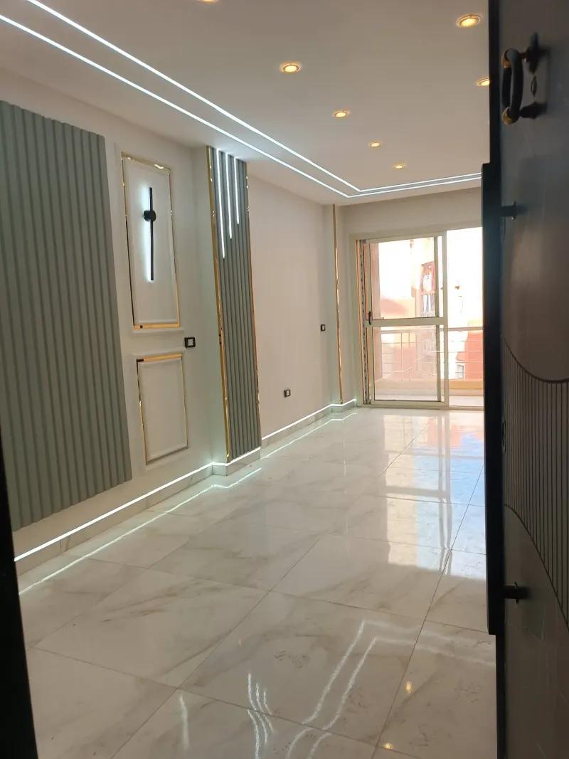 شقه للبيع تصلح تمويل عقاري في كمبوند دجله بالمز حدائق