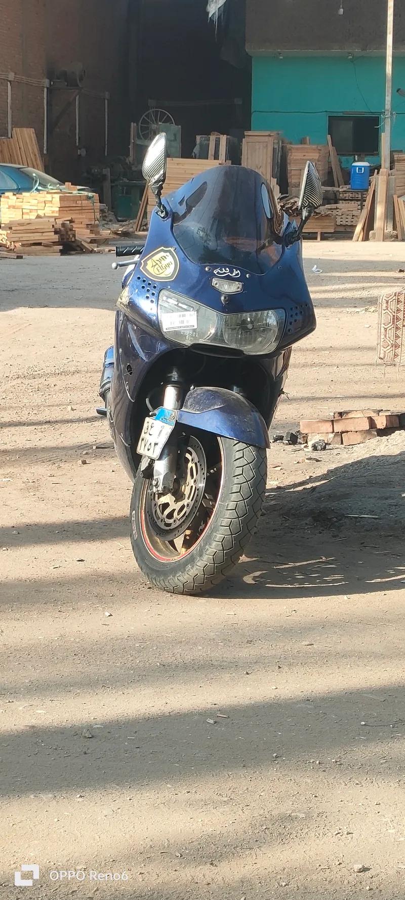 مكنه ريس هوندا 919 cbr