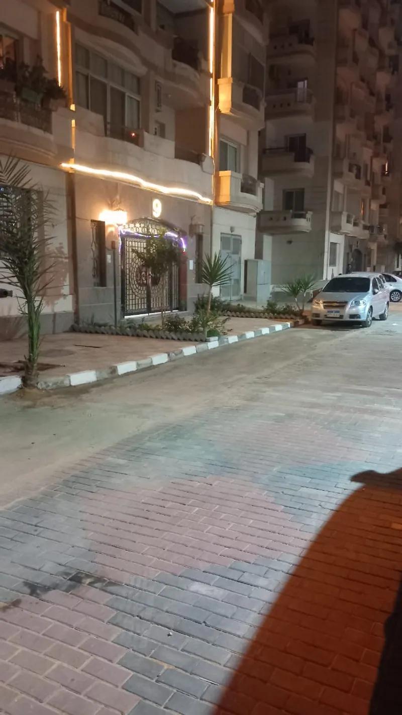 شقه للبيع بزهراء المعادي