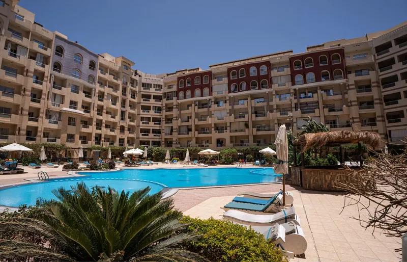 Stylish 1-Bedroom Apartment in Florenza Khamsin