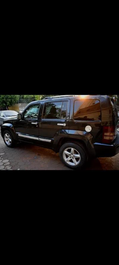 جيب جراند شيروكي ال 2010