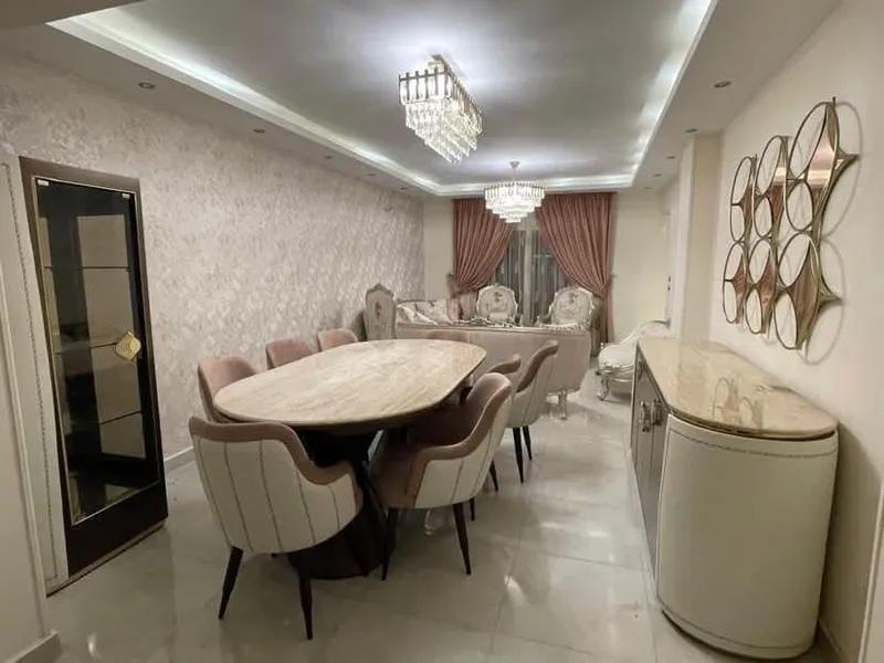 شقه للبيع متشطبه بكمبوند الخمائل المرحله الثالثه ب الشيخ زايد