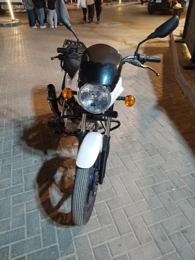 باجاج بوكسر 2025