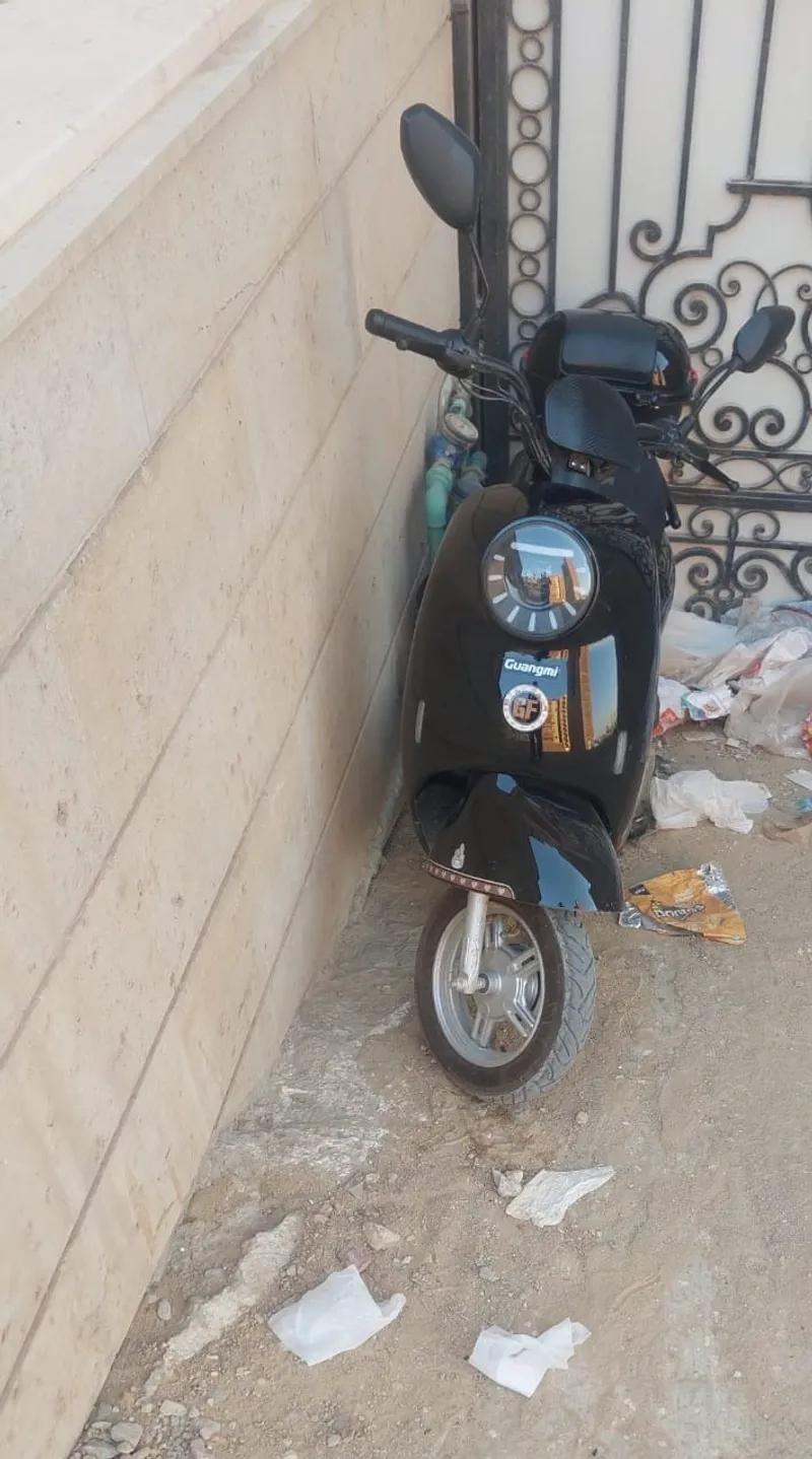 سكوتر Guangmi كهربائي - خفيف موفر