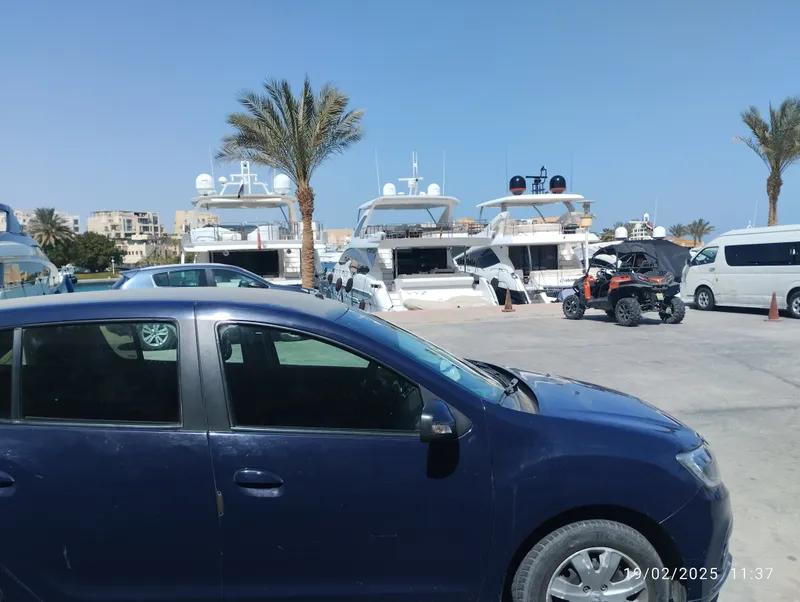 سياره للبيع