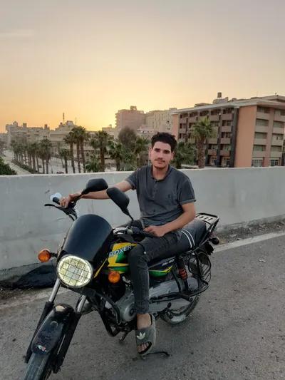 باجاج بوكسر 2019