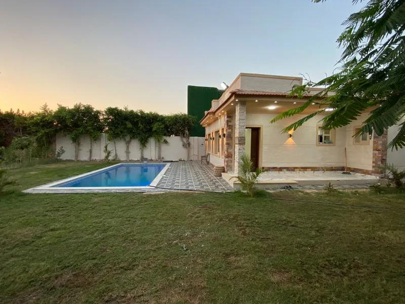 فيلا للبيع بكنج مريوط الاسكندريه