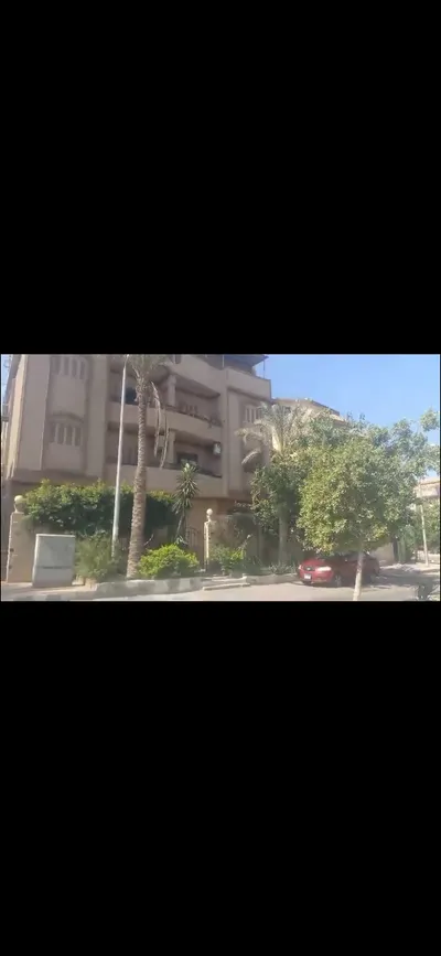 شقة في الحي الثاني التجمع الخامس بجوار بهيج للاسماك in  New Cairo,  Others - 4,600,000 EGP