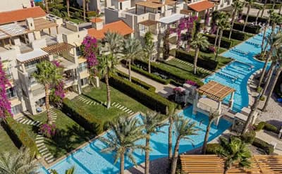 Luxury Apartments with Private Beach in Veranda, Sahl Hasheesh. in البحر الأحمر, سهل حشيش - 7,225,200 EGP