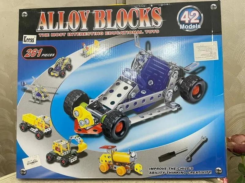 ميكانو معدن وبلاستيك