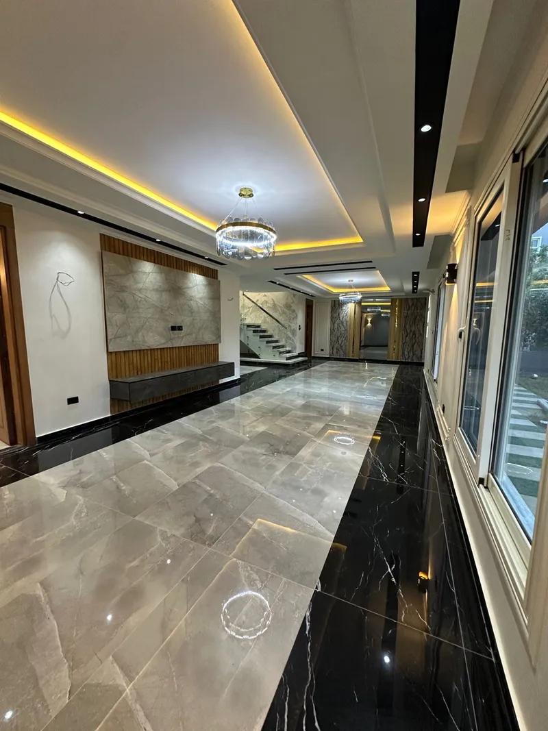 دوبلكس استلام فوري بالتشطيب والفرش وجميع الاجهزه