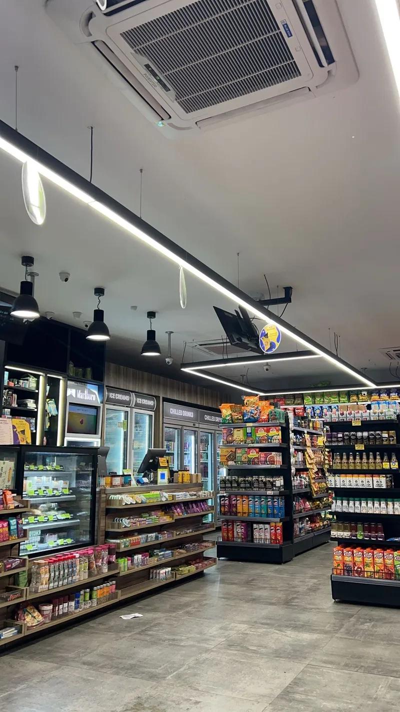 محل تجاري للبيع متأجر لهايبر ماركت✨❌