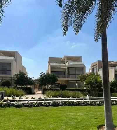 فيلا ستاند الون استلام فوري و متشطبة سوبر لوكس في القاهرة, القاهرة الجديدة, كمبوند القاهرة الجديدة, فيفث سكوير - 15,000,000 جنيه