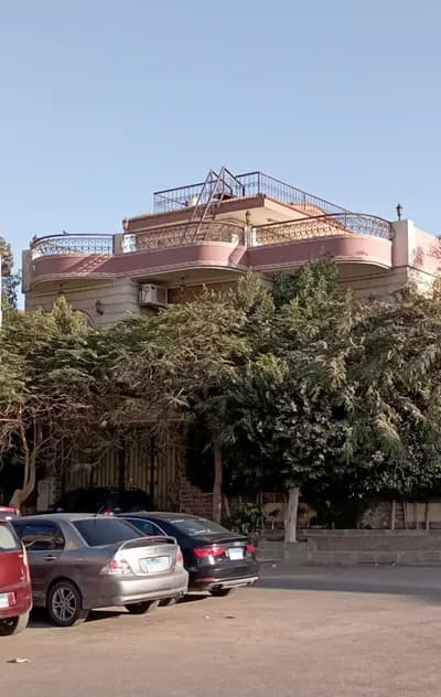 فيلا مستقلة فاخرة للبيع بالعبور بالحى السابع in القاهرة, مدينة العبور - 24,000,000 EGP