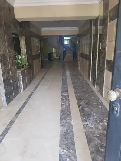 شقه للبيع في كومباوند النخيل التجمع الاول ڤيو جاردن 🏠🏠🌲 in  New Cairo,  New cairo Compounds,  El Nakheel - 7,500,000 EGP