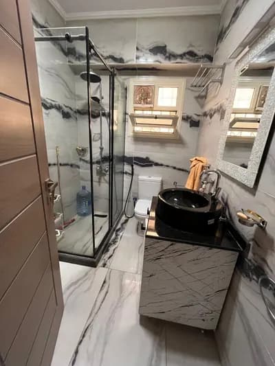 شقه لقطه للبيع الاندلس2تشطيب الترا لوكس 💯🏠 in  New Cairo,  New El Andalous - 4,300,000 EGP