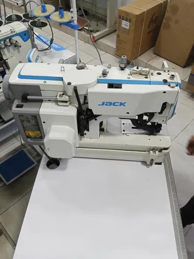 متاح مكن خياطه في الجيزة, الوراق - 108 جنيه