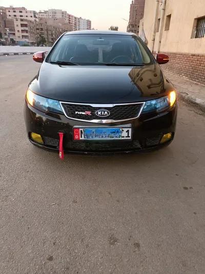 كيا سيراتو 2012 كاملة بصمة ميعادا فتحة السقف في القليوبية, شبرا الخيمة - 610 جنيه