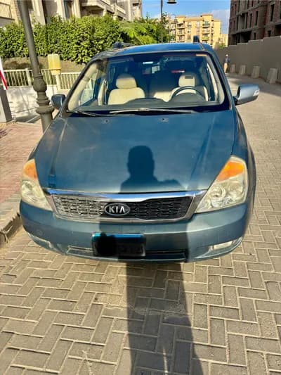 كيا كارنفال ٢٠٠٨ بحاله ممتازه in Cairo, New Cairo - 680,000 EGP