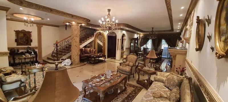 للبيع العاجل- تاون هاوس فاخر في رويال فالي، 6 أكتوبر