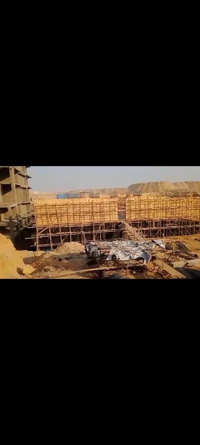 مكتب ٤٣ متر علي محور بن زايد الشمالي باصص علي الابراج السياحيه مميز جد in  العاصمة الإدارية الجديدة,  الداون تاون - 1,300,000 EGP