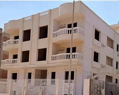 للبيع بمنطقة الجولدن سكوير فيلا بتمر حنة٣ منطقة القصور in  New Cairo,  Tamr Hena - 62,000,000 EGP