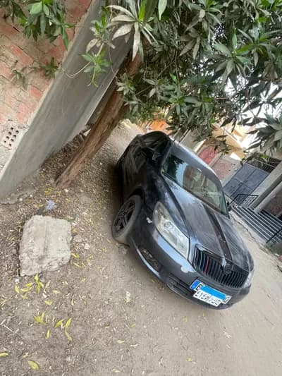 سكودا فانتازيا ٢٠١٢ العربيه فابريكا دواخل راشه برا عدا السقف العربيه in Giza, Moneeb - 600 EGP