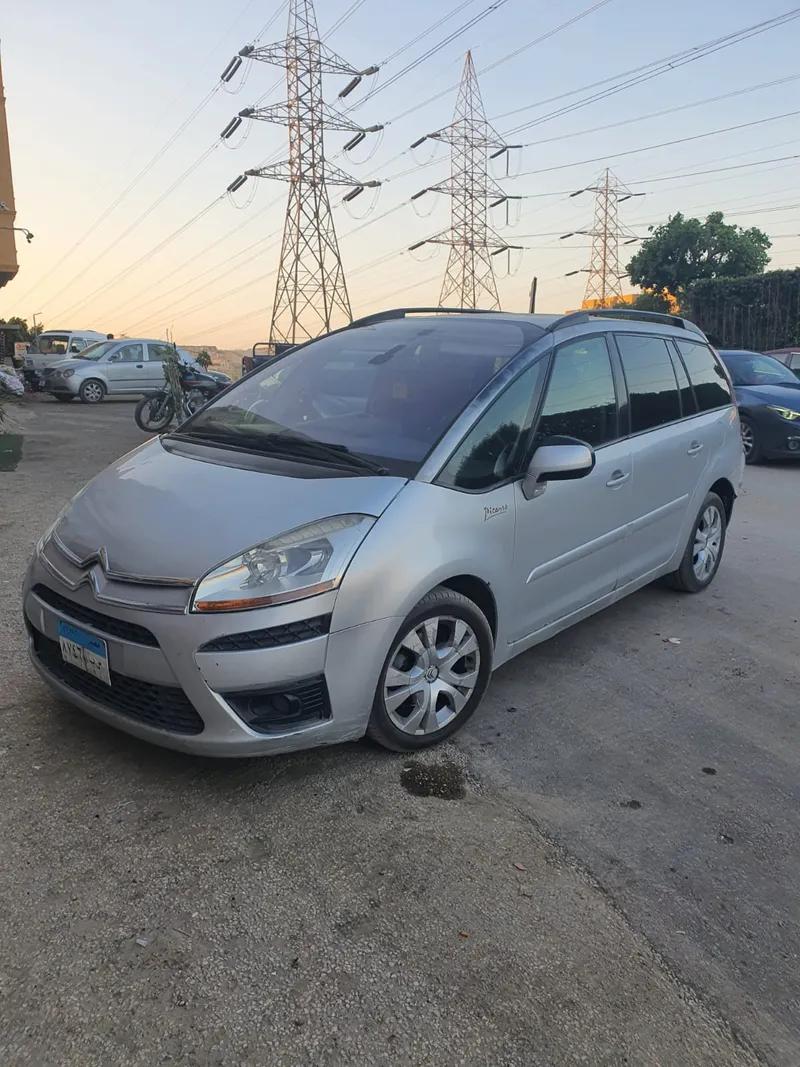 سيتروين سى 4 جراند بيكاسو 7 راكب ممتازة