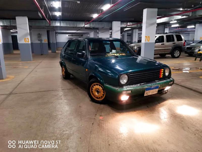 سياره للبيع